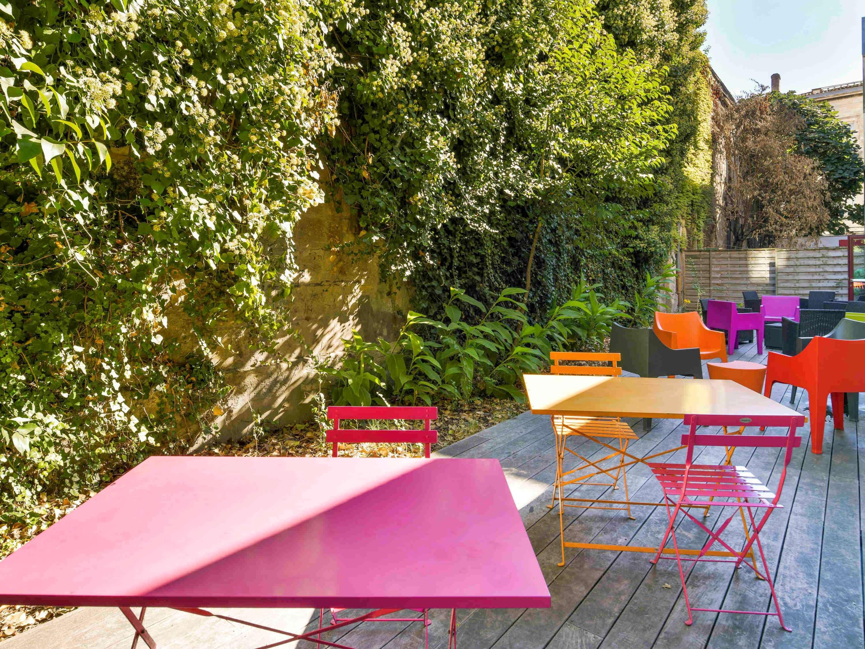 Ibis Styles Bordeaux Gare Saint-Jean Hotel Exterior foto