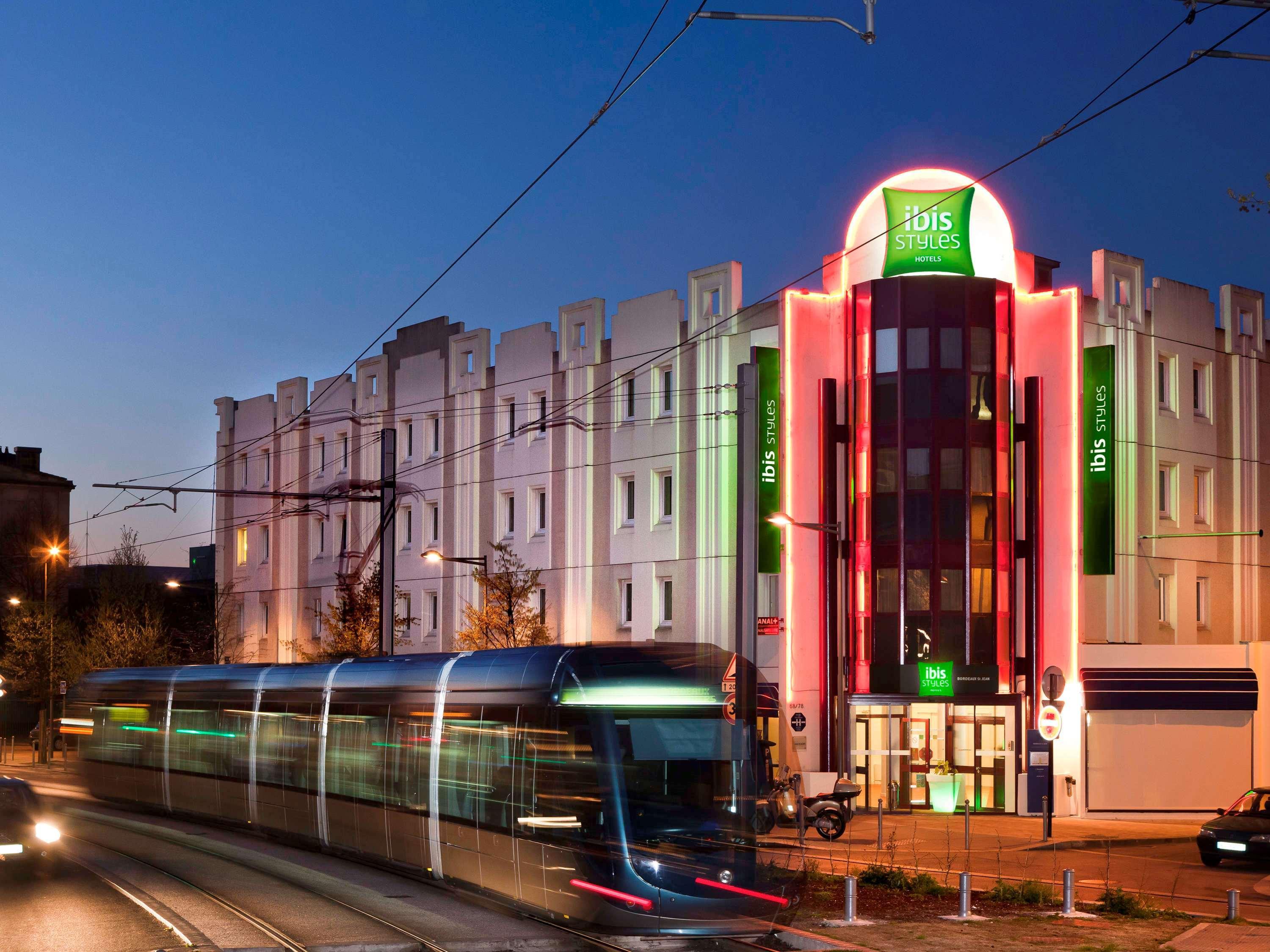 Ibis Styles Bordeaux Gare Saint-Jean Hotel Exterior foto